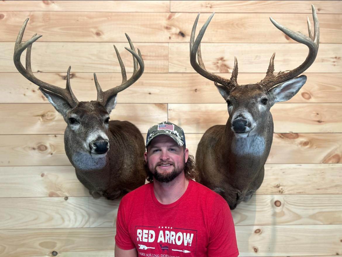 justin fox the ownder of fox den taxidermy